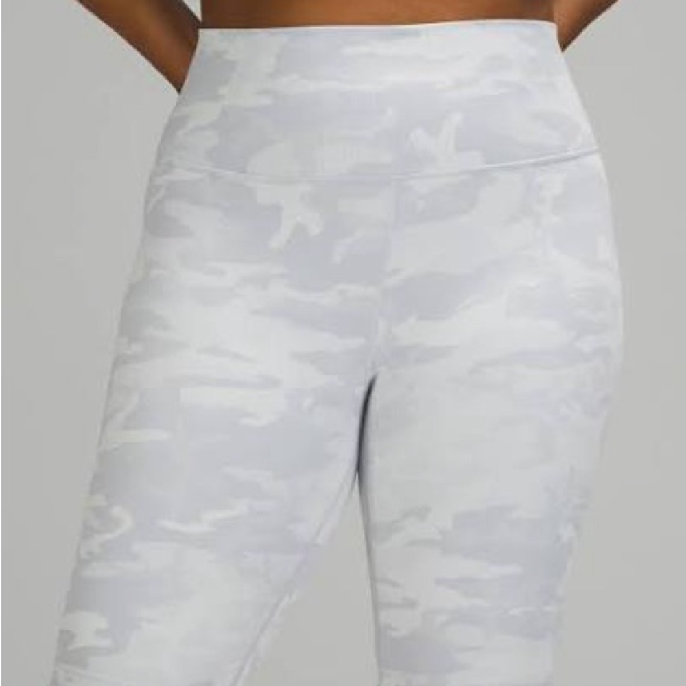 Lululemon Wunder Under Shorts